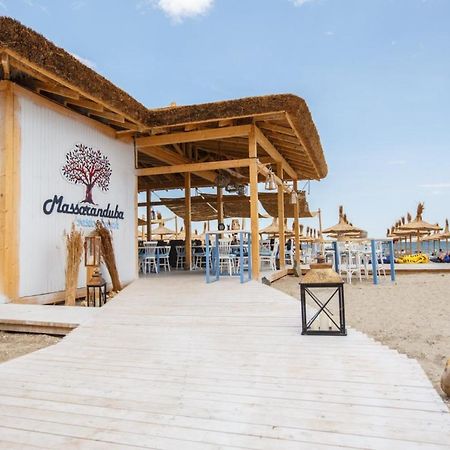 By The Sea Navodari Exterior photo